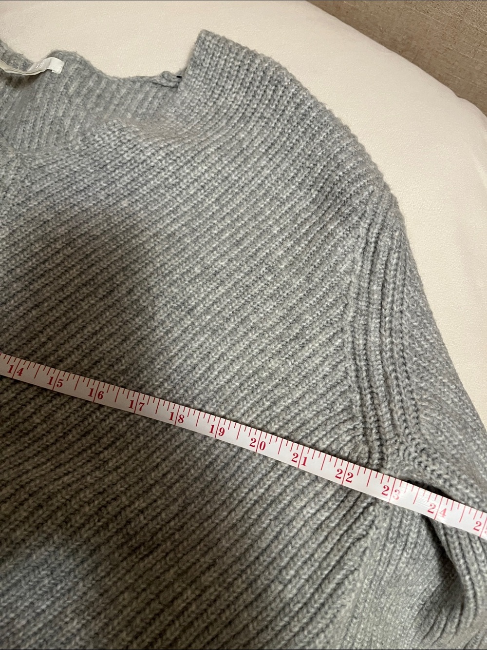 Women’s H&M knit sweater size large - Picture 5 of 6